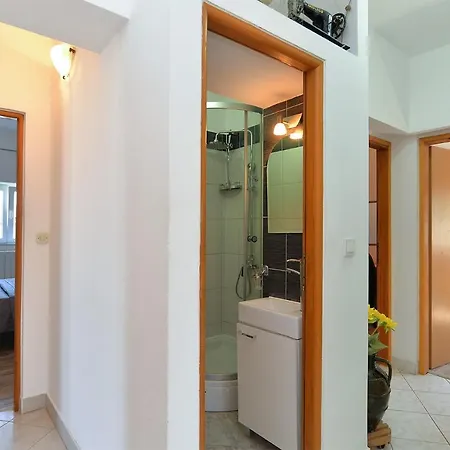 Apartments Valbandon 1008