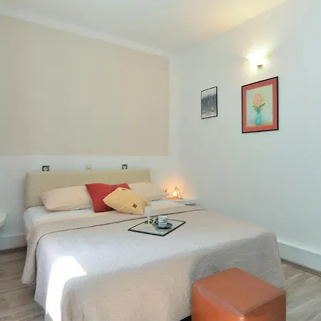 Apartment Apartments Valbandon 1008 *