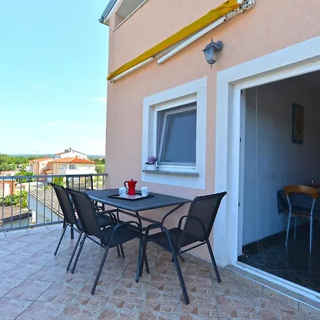 Apartment Apartments Valbandon 1008 *