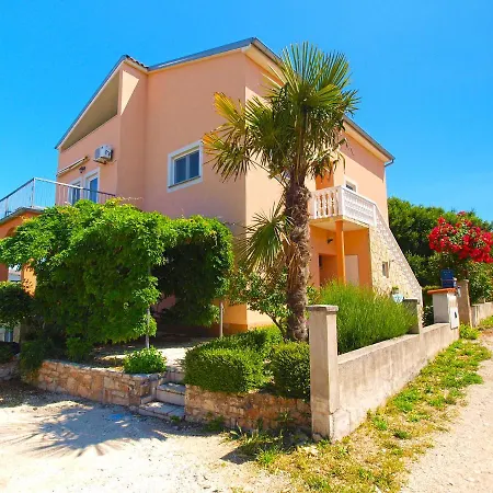Apartments Valbandon 1008